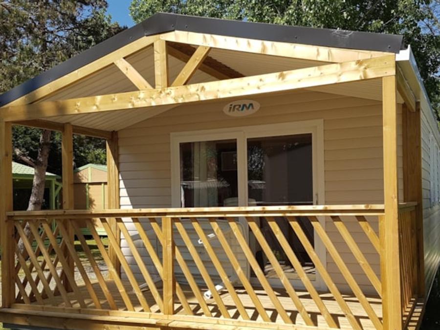 Mobilhome 4 personnes - Confort 2 Chambres Bay - Terrasse intégrée 1