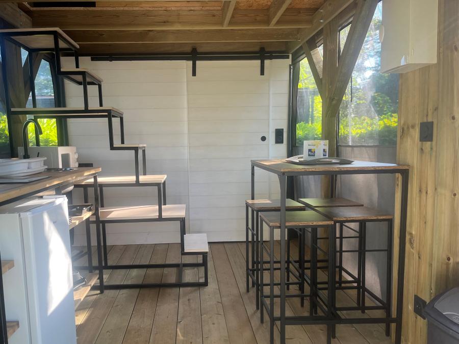 Insolite 4 personnes - DK'ouverte DKbane INSOLITE - 2 chambres (avec sanitaires et sans TV) 3/4 pers. 3