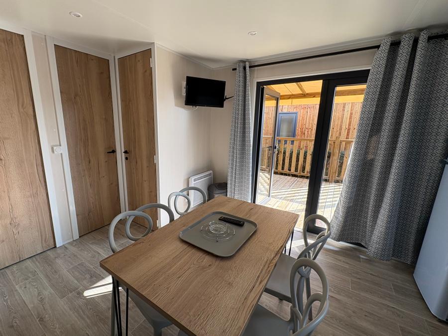 Mobilhome 4 personnes - Palmy Premium 24,5m2 (2ch - 4pers) + CLIM + TV + LV + Terrasse Couverte 4