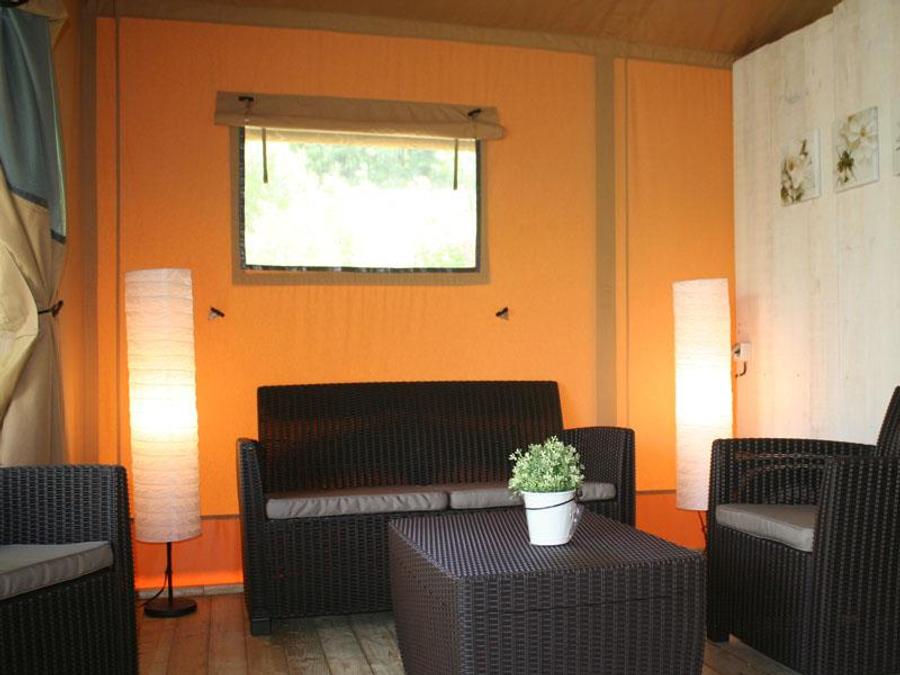 Tente en toile et en bois 5 personnes - LODGE VIP 55 m² 3