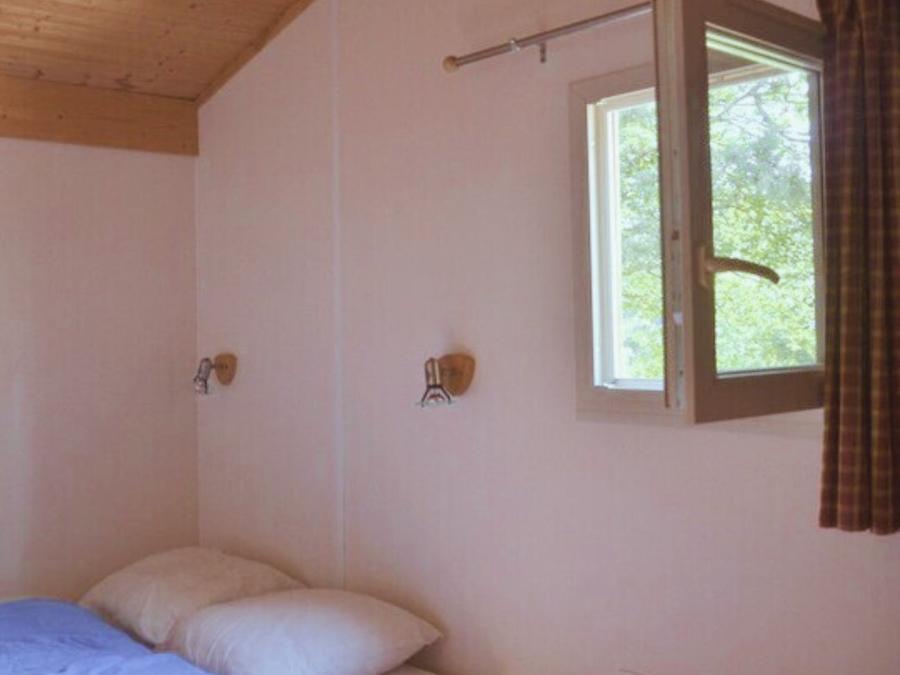 Chalet 4 personnes - ECO 2 chambres 4 personnes 11