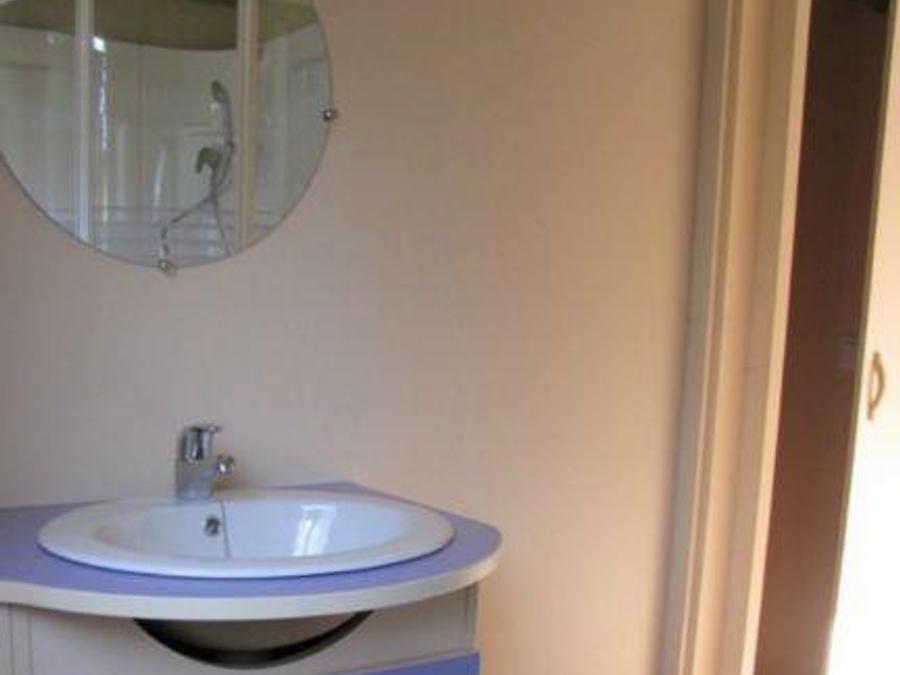Chalet 4 personnes - STANDARD NEMO 20m² 2 chambres - terrasse semi-couverte 5