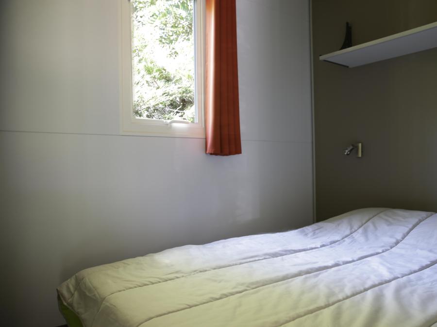 Chalet 6 personnes - CONFORT TIARE 32m² 3 chambres - Terrasse couverte 2