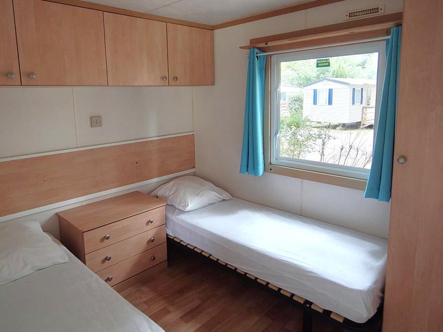 Mobilhome 4 personnes - Confort 32 m² - 3 chambres - climatisation 2