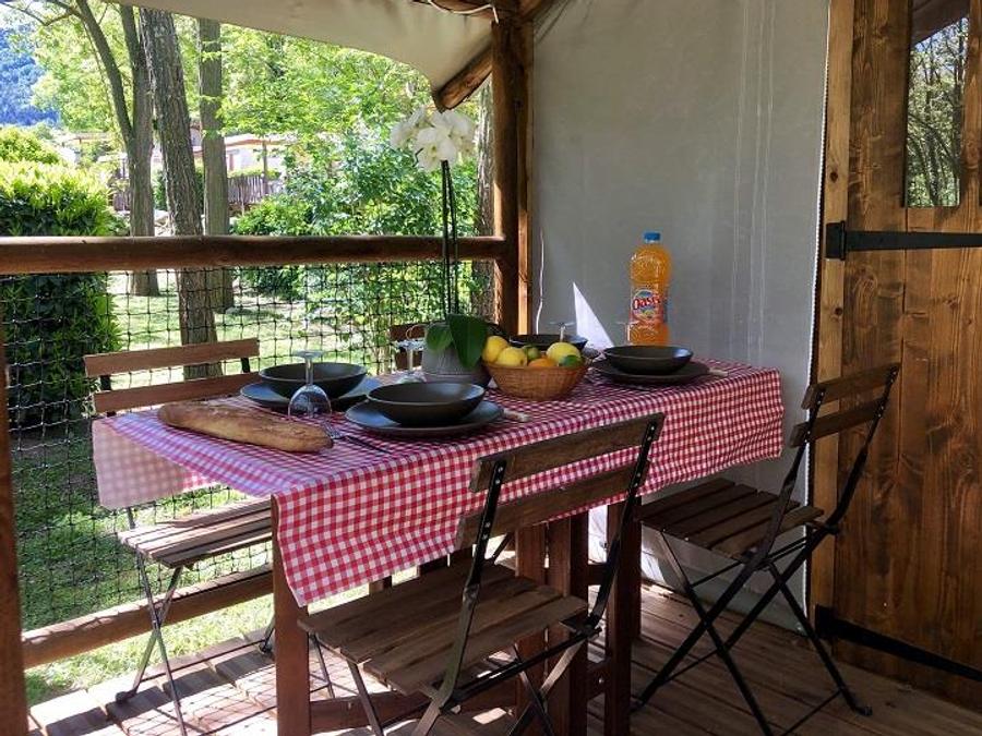 Bungalow toilé 4 personnes - LODGE sans sanitaires 2