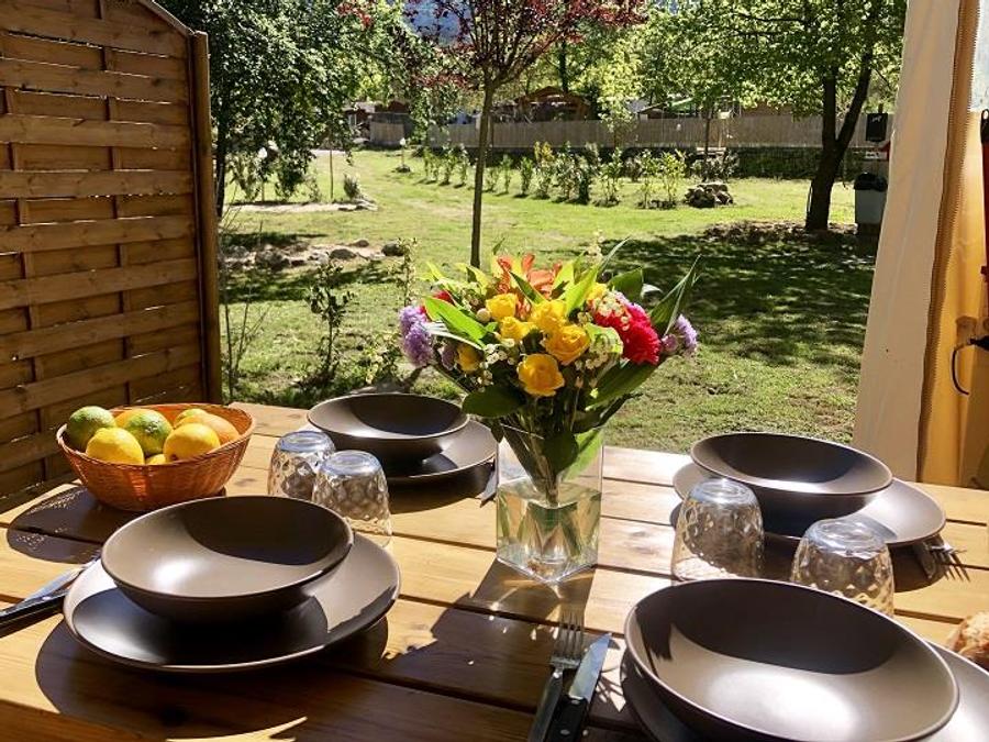 Tente 4 personnes - ECOLODGE sans sanitaires 1