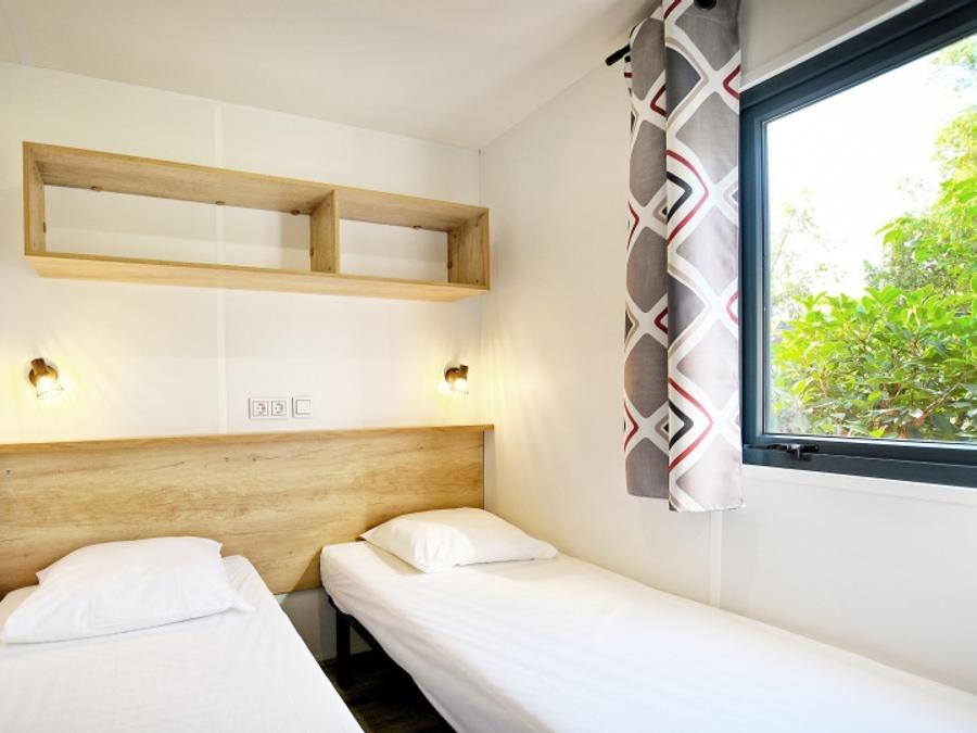 Mobilhome 4 personnes - Santa-Giulia 32 m², climatisé, 2 chambres 4