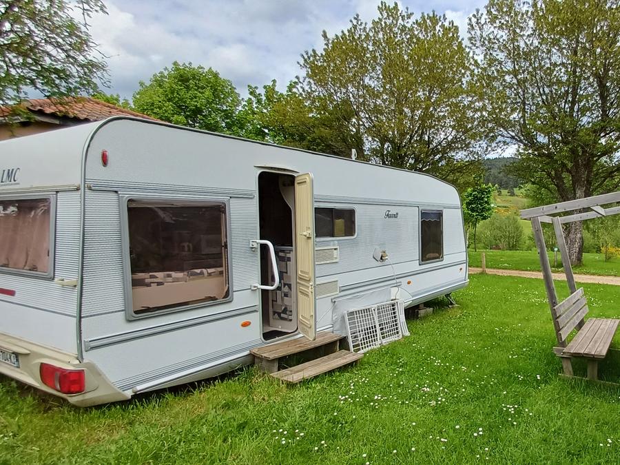 Caravane 4 personnes 3