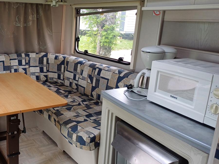 Caravane 4 personnes 2
