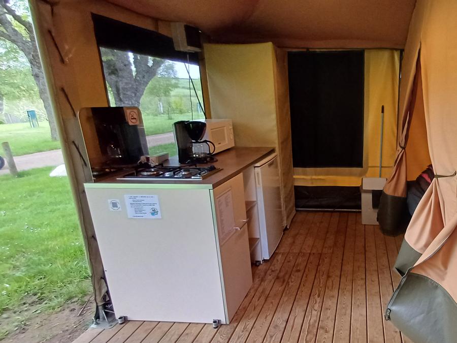 Tente 4 personnes - LODGE MAYOTTE - TRIGANO sans sanitaires 3