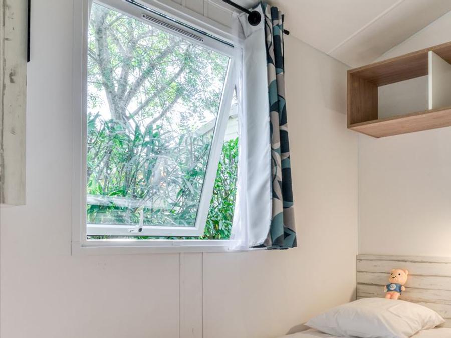 Mobilhome 4 personnes - 2 chambres - 4 personnes, terrasse semi-couverte, Clim TV 3