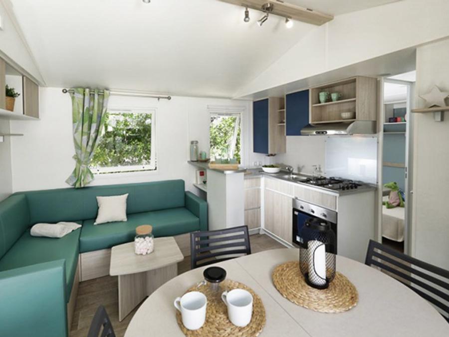 Mobilhome 6 personnes - 3 chambres - 6 personnes, terrasse semi-couverte, Clim TV 0