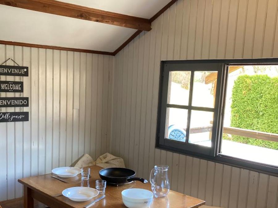 Chalet 2 personnes - Standard 20m² - 1 chambre + terrasse couverte 7