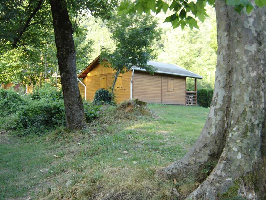 Chalet 5 personnes - Standard 30m² - 2 chambres + terrasse couverte 0