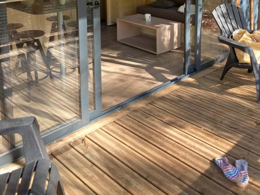 Chalet 4 personnes - Victoria Confort 20m² - 1 chambre + TV + Terrasse couverte 0
