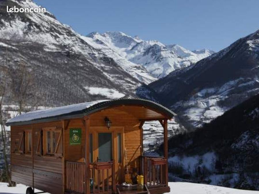 Tiny house 4 personnes - Roulotte Rhododendron 18 m² 0