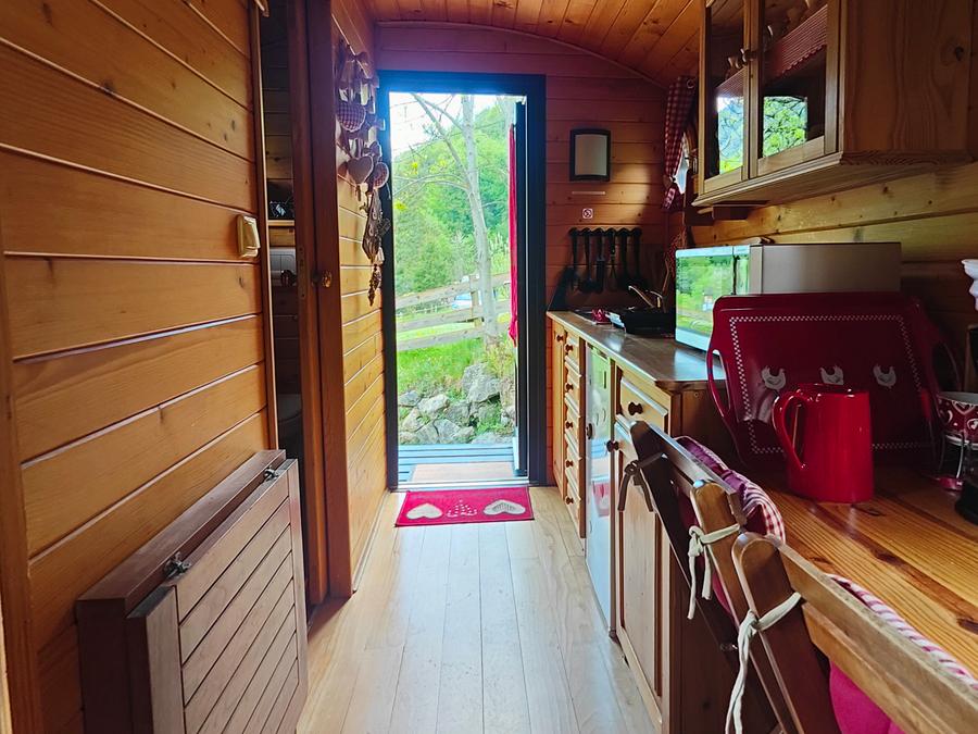 Tiny house 2 personnes - Roulotte Gentiane 12 M² 7