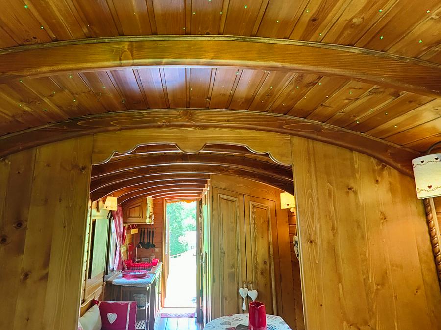 Tiny house 2 personnes - Roulotte Ancolie 6