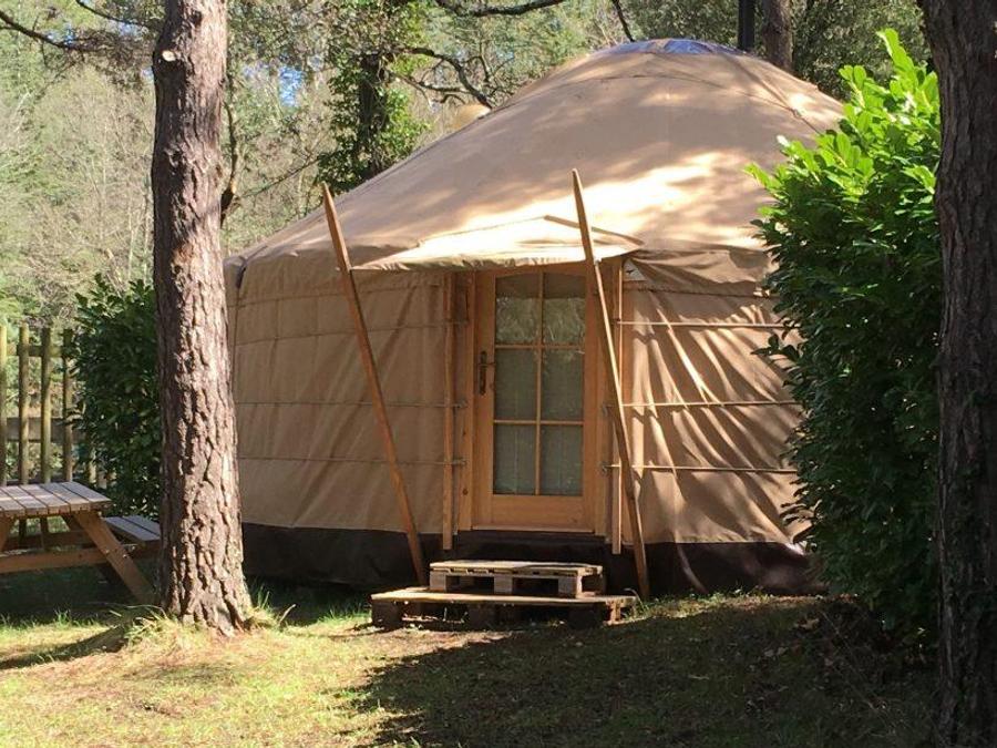 Insolite 4 personnes - Yourte scandinave - sans sanitaires - terrasse 0