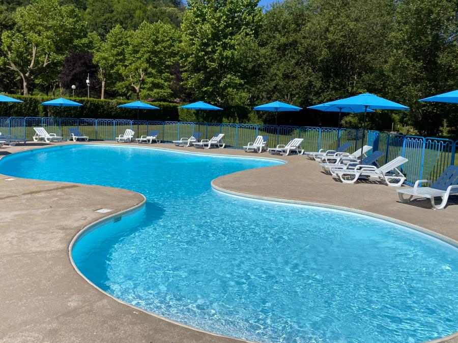 Camping Les 4 Saisons 3*