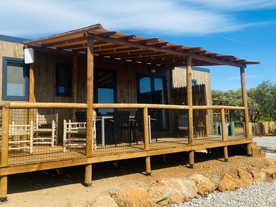 Mobilhome 6 personnes - XL premium 6pers 2 sdb, 3 chambres +terrasse couverte+ tv+lave vaisselle+climatisation 3