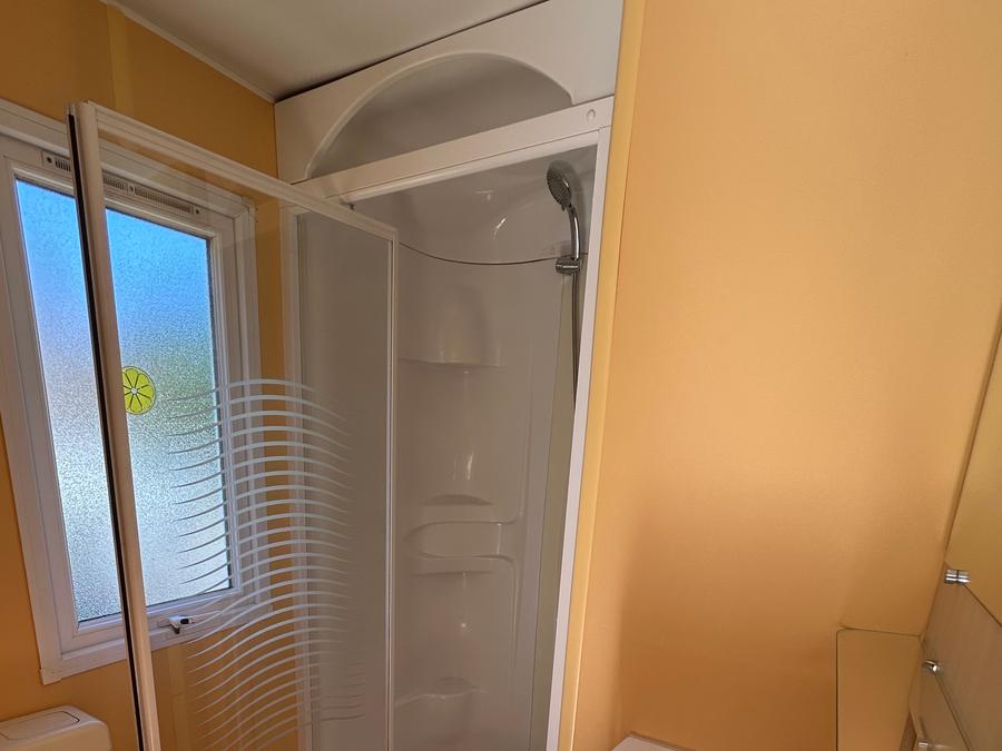Mobilhome 2 personnes - Malin 2P - 1 chambre, avec vue montagne 9