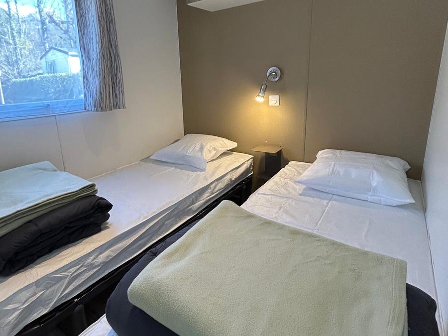 Mobilhome 4 personnes - Welcome 4P - 2 chambres avec terrasse couverte 9