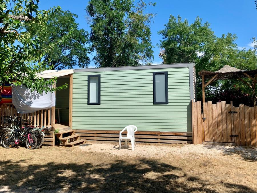 Mobilhome 4 personnes - Créole 32 m² - 3 pièces - 2 chambres - Jacuzzi privatif - Climatisation 0
