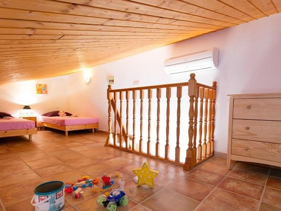 Appartement 4 personnes - Appartement 3 pièces Mezzanine 45m² - 2 chambres - Climatisation et TV - Vue mer et piscine 6