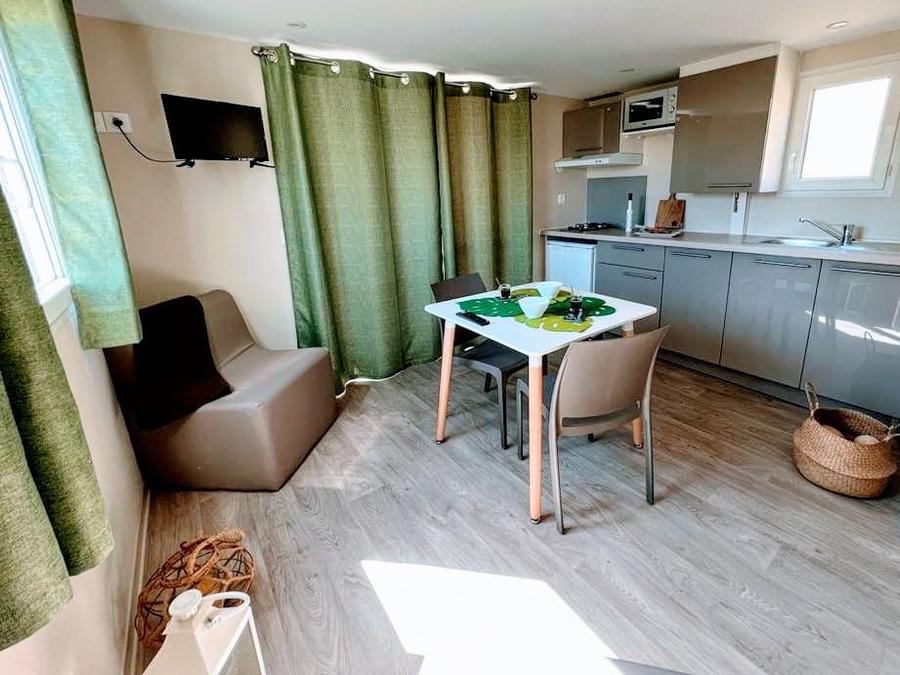 Mobilhome 2 personnes - TIKI MH 22m² 2 pers. 1 ch 2