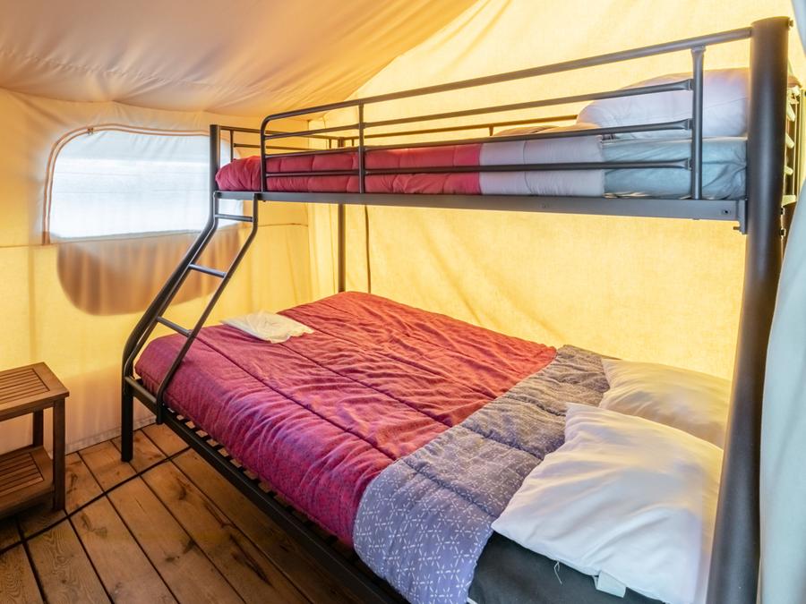 Tente 5 personnes - Lodge Cap Bénat 11