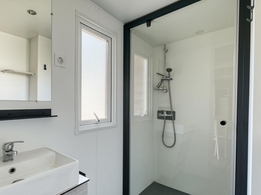 Mobilhome 6 personnes - Mobil Home Le PRADET avec terrasse couverte 4