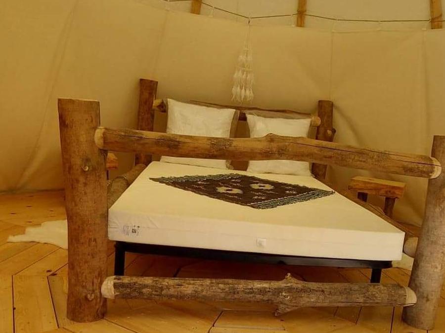 Hébergement 2 personnes - Tipi 5
