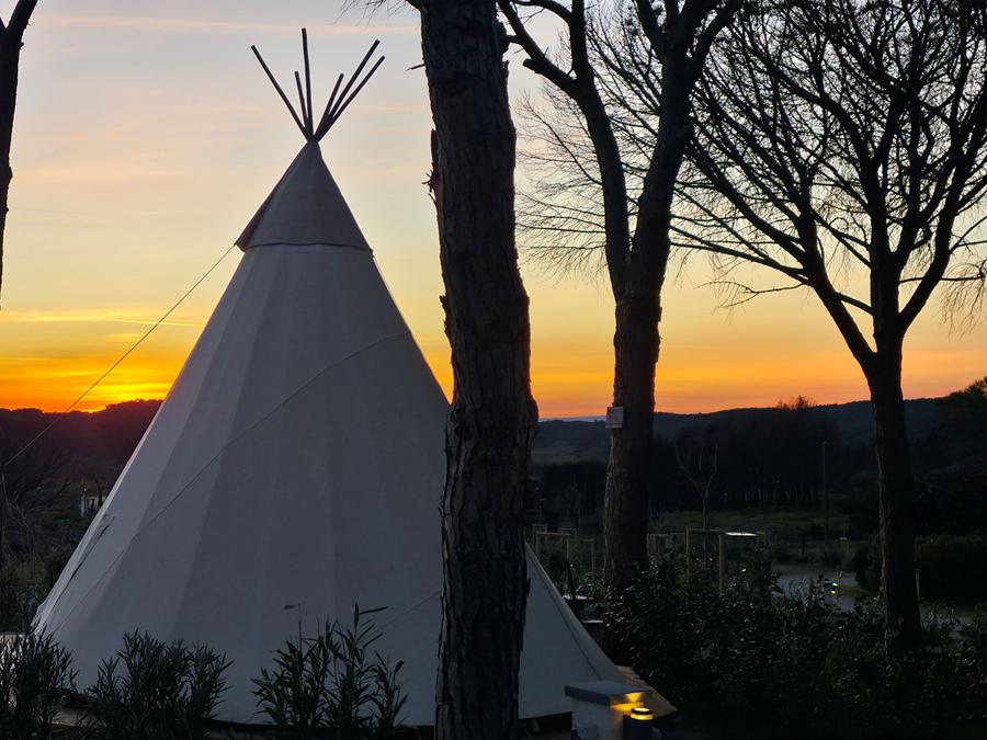 Hébergement 2 personnes - Tipi 7