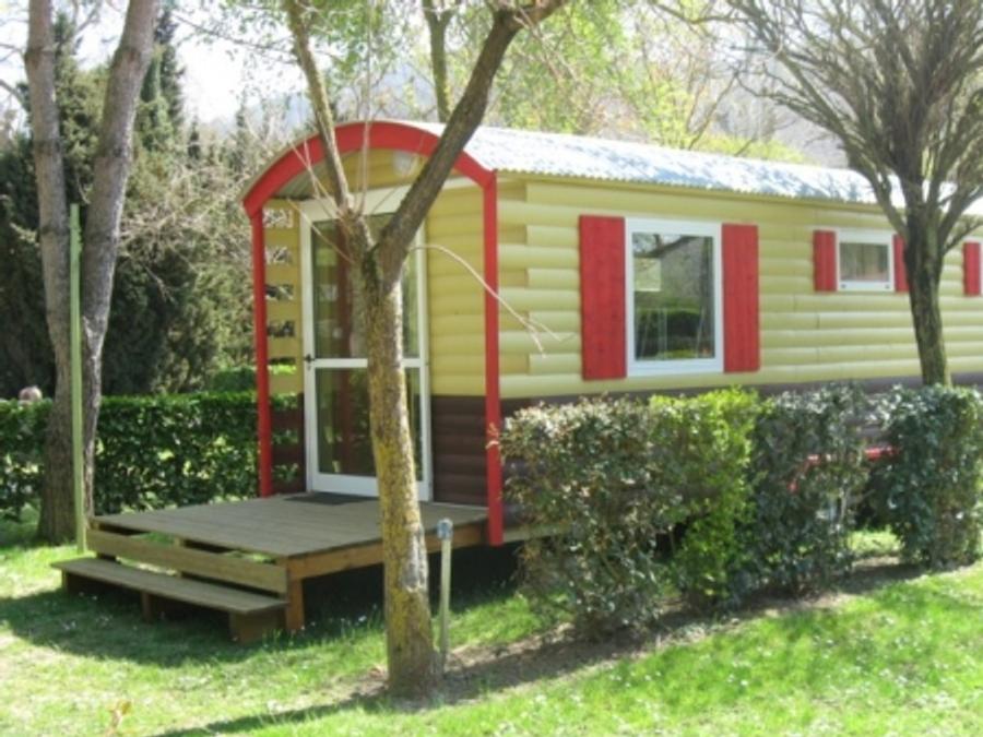Insolite 4 personnes - ROULOTTE - sans sanitaires 18 m² 12