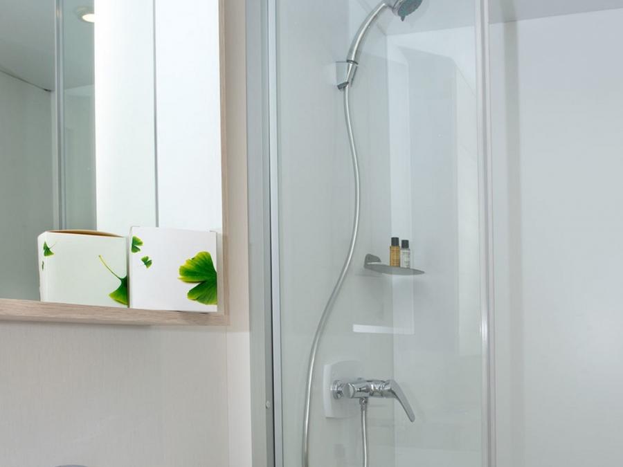 Mobilhome 4 personnes - COTTAGE VIP 2 CHAMBRES 6