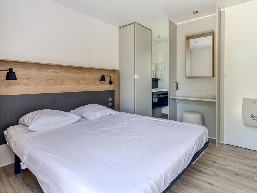 Mobilhome 4 personnes - Mobil home Premium Plus 32m²-2 chambres - 2SDB+TV+Clim+Draps+Serviettes+Lits faits+Ménage final incl 4 pers 4