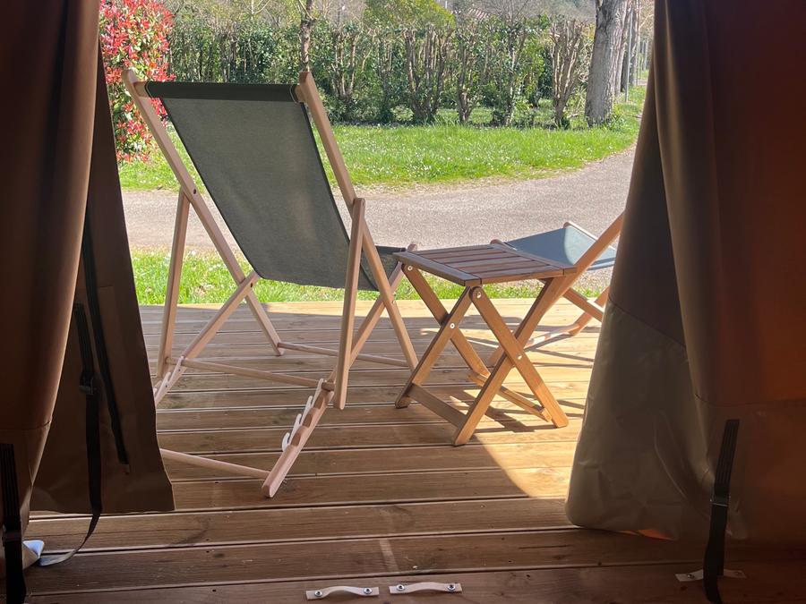 Bungalow toilé 4 personnes - Insolite Team Essentiel: 3 chambres, SDB, Cuisine et dépendance tente avec lit double - prix pour 4 personnes 4