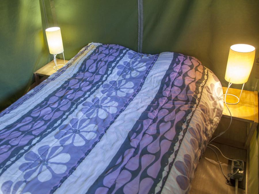 Tente 5 personnes - Confort 37 m² 2 chambres (sans sanitaires) 6