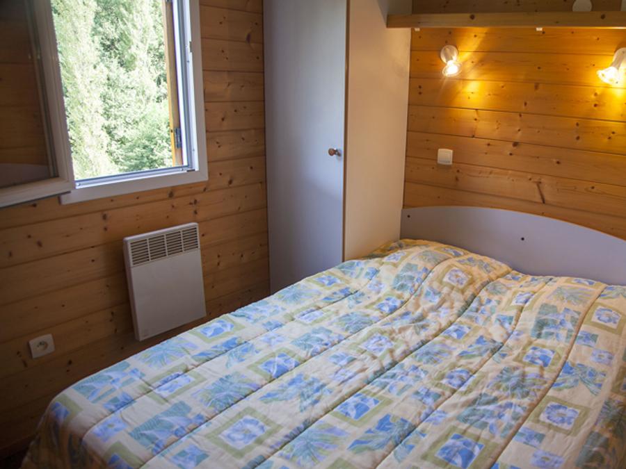 Chalet 5 personnes - Premium avec vue sur le Lac 34 m² 2 chambres 6