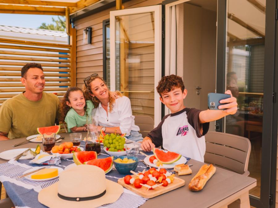 Mobilhome 6 personnes - PREMIUM 3 chambres env 33m² avec terrasse 9