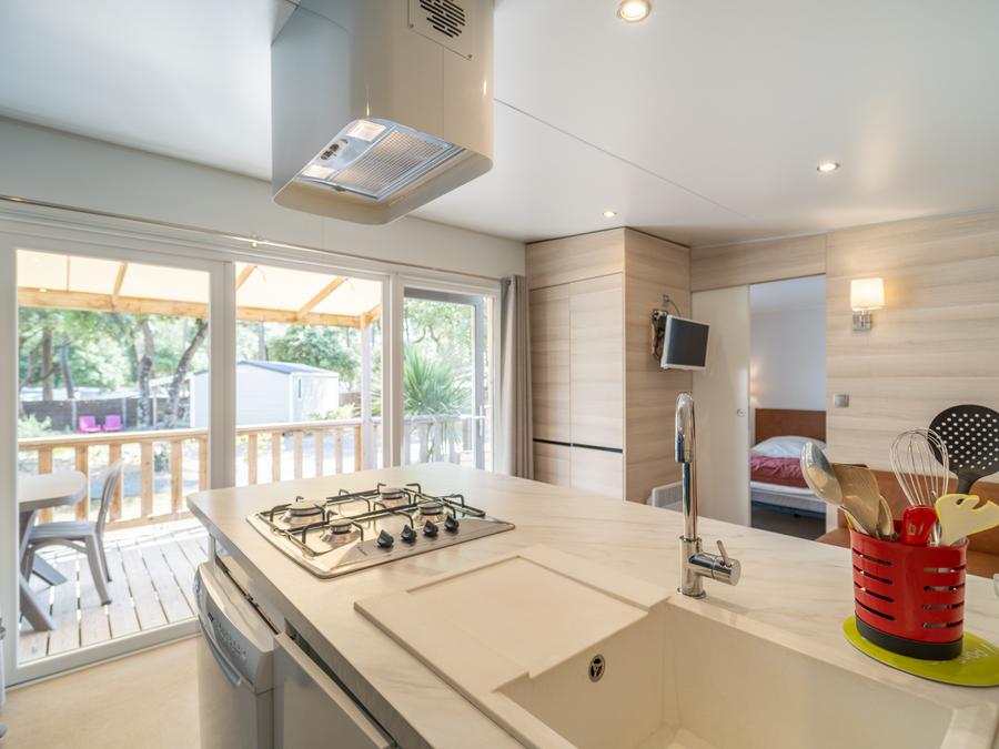 Mobilhome 6 personnes - VIP 3 chambres avec SPA + CLIM *Nouveauté 2026* – Pack VIP inclus (linge,tv,wifi…) 6
