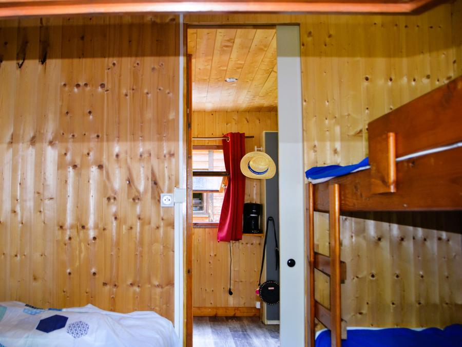 Chalet 4 personnes - Chalet 13m² - 1 chambre - sans sanitaires 1/4 pers. 12