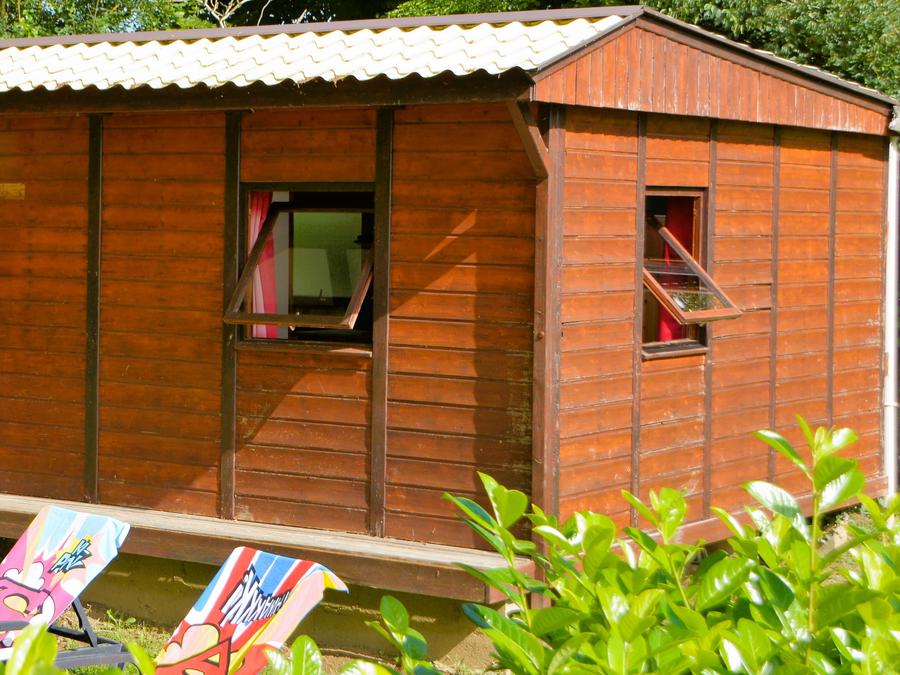 Chalet 6 personnes - Chalet 24m² - 2 chambres - sans sanitaires 2/6 pers. 0