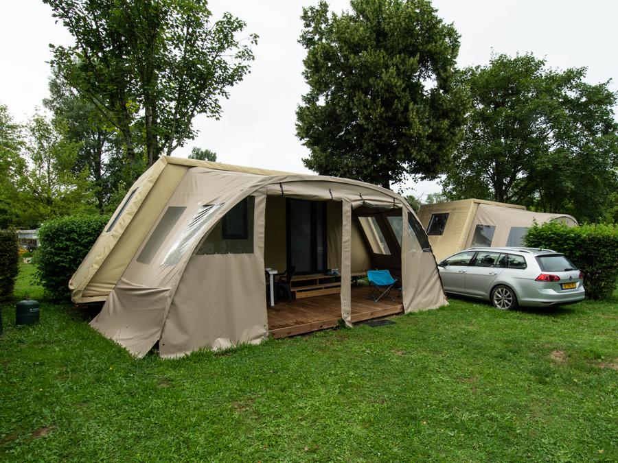 Tente en toile et en bois 4 personnes - Coco Chrono 20m² - 2 chambres avec sanitaire 1/4 pers 4