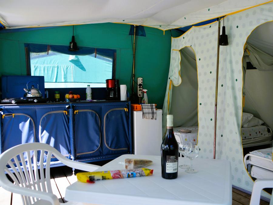 Bungalow toilé 6 personnes - Tente bungalow 25m² - 2 chambres - sans sanitaires 4/6 pers 4