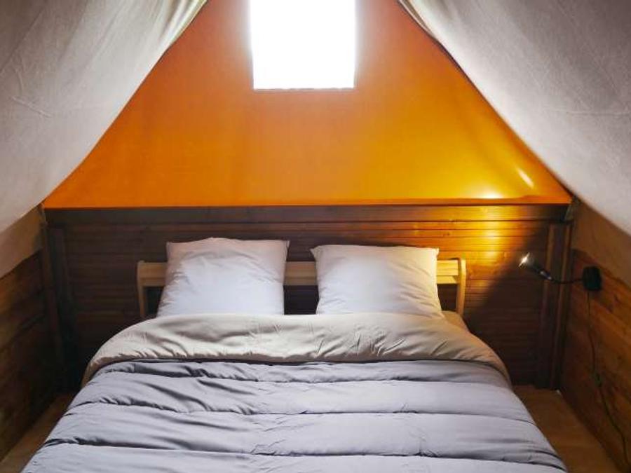 Tente en toile et en bois 4 personnes - Amazone 1