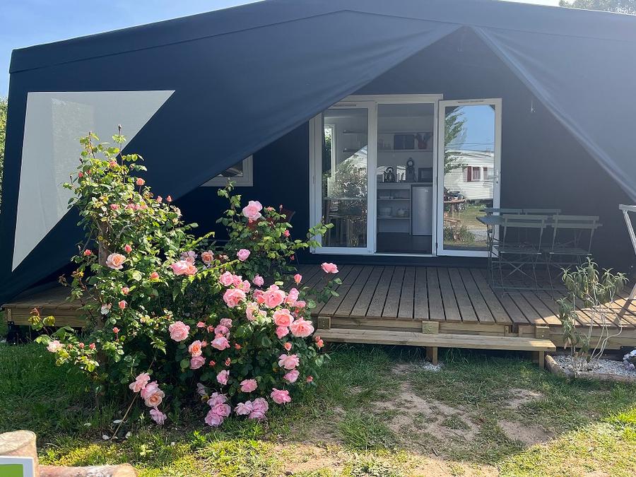 Tente en toile et en bois 4 personnes - Coco Salle d'O AVEC Sanitaire 0