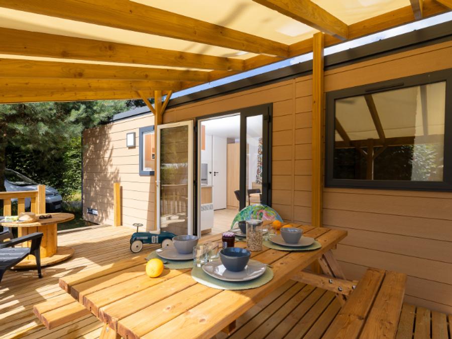 Mobilhome 6 personnes - Bungalow Sapin - 32m² avec terrasse en bois semi-couverte 0