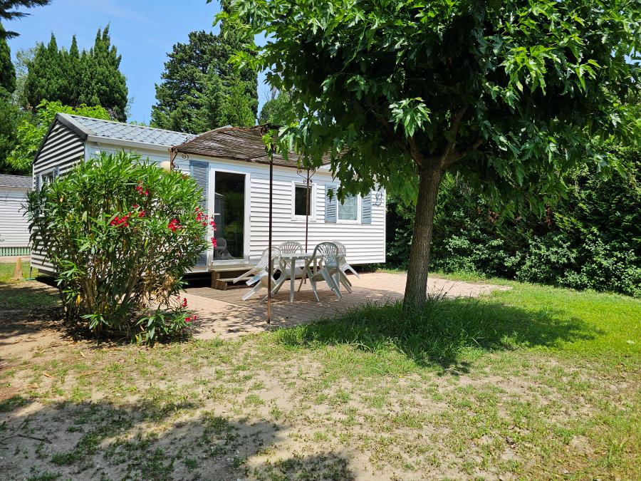 Mobilhome 4 personnes - Mobil-home Standard 30m² - 2 chambres + Terrasse 10m² + TV + Clim 4 pers 4